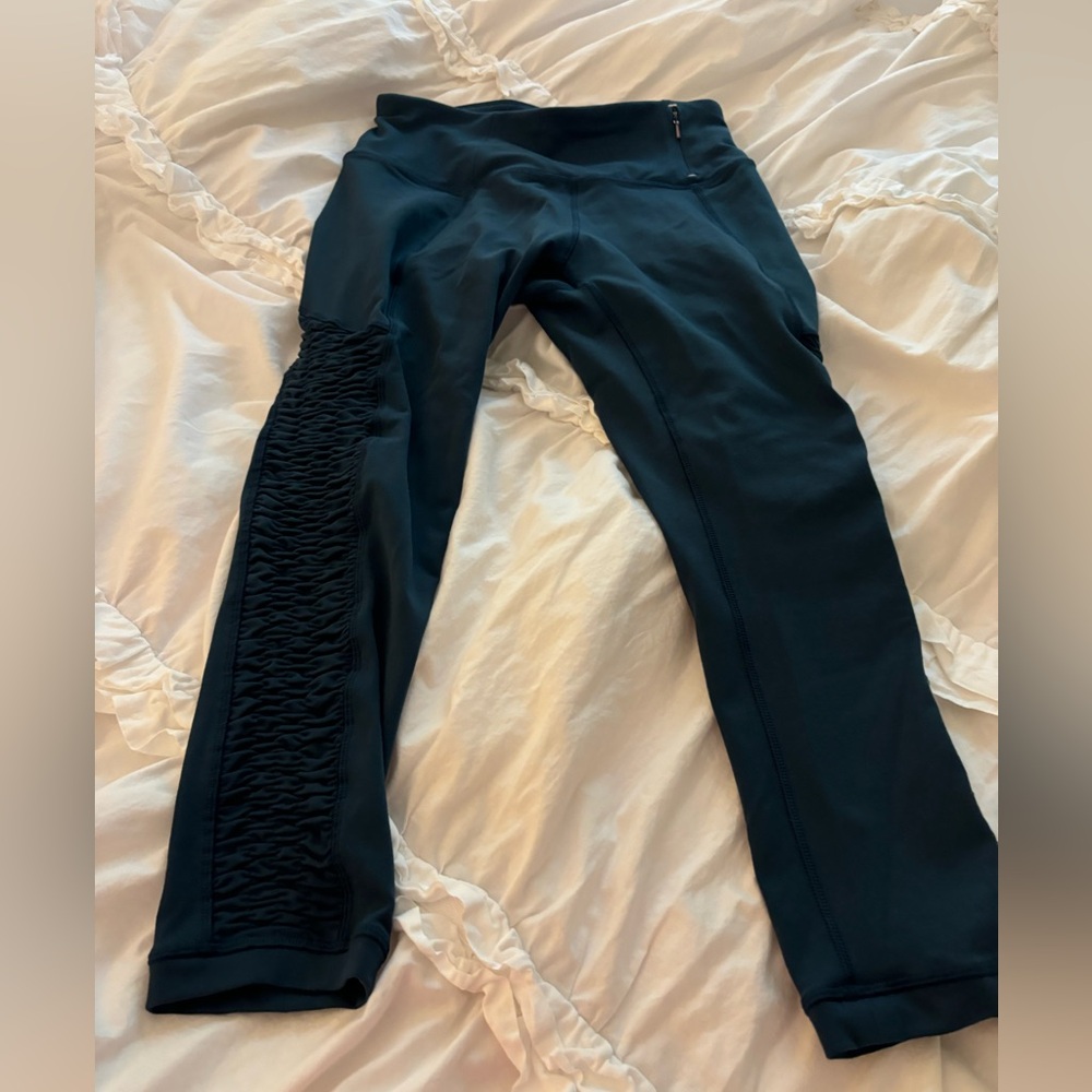 Teal capri leggings